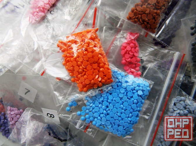 Страз неклеевой Макеевка - изображение 2