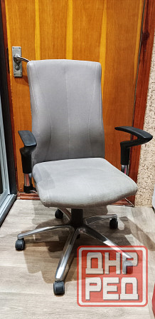 кресло, экокожа серого цвета Донецк - изображение 1