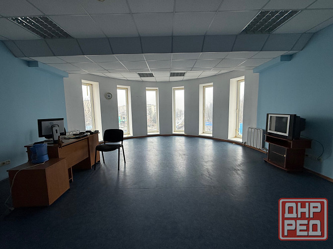 Предлагается к продаже отличное офисно-торговое помещение площадью 2900 м² Донецк - изображение 6