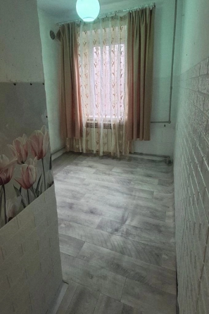 Срочно 1к кв пос. Объединенный Макеевка