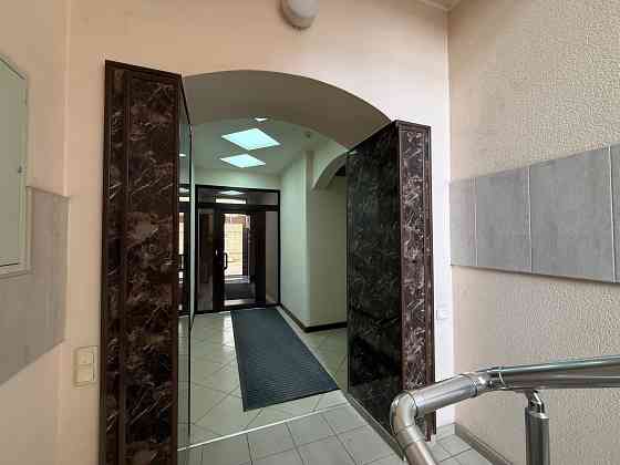 Продаётся отдельно стоящее здание коммерческой недвижимости 700 кв. м. Донецк