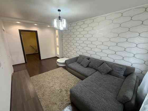 Продается 3-комнатная квартира в Кировском районе, мкрн. Мирный! Донецк