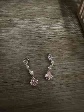 Продам сережки Донецк
