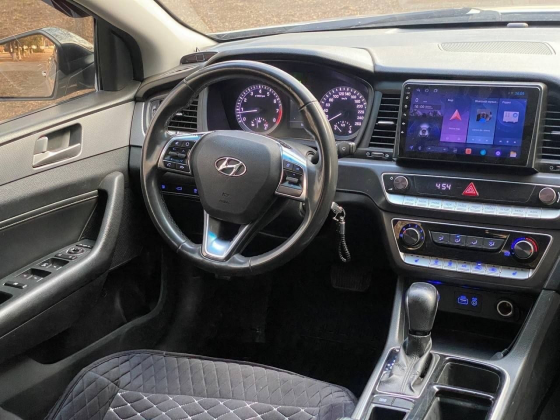 Продам автомобиль по приятной цене Енакиево