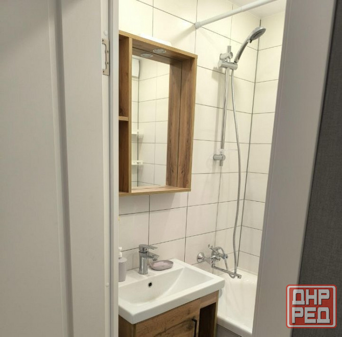 Сдаю однокомнатную квартиру 34.0 м² этаж 3/9 город Донецк, Калининский район, Парк Гулливер, пешая д Донецк - изображение 8