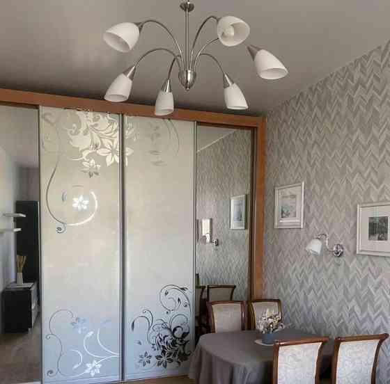 Сдаю двухкомнатную квартиру 50.0 м² этаж 4/5 город Донецк, Киевский район, трц Донецк Сити, самый це Донецк