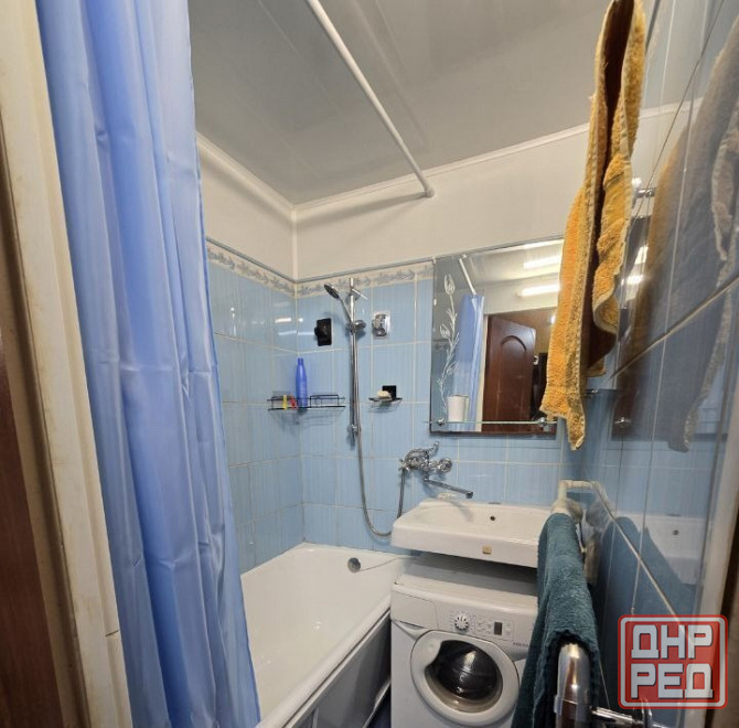 Сдаю двухкомнатную квартиру 46.0 м² этаж 4, город Донецк, Калининский район, Медицинский Университет Донецк - изображение 8