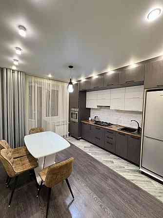 в Калининском районе, по адресу бульвар Шевченко, дом 97 сдаётся 1 комнатная квартира Донецк