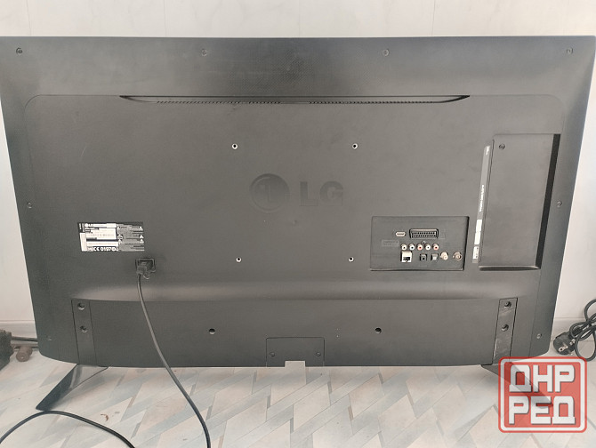 Телевизор LED 43" (108 см) LG 43LH560V Донецк - изображение 2