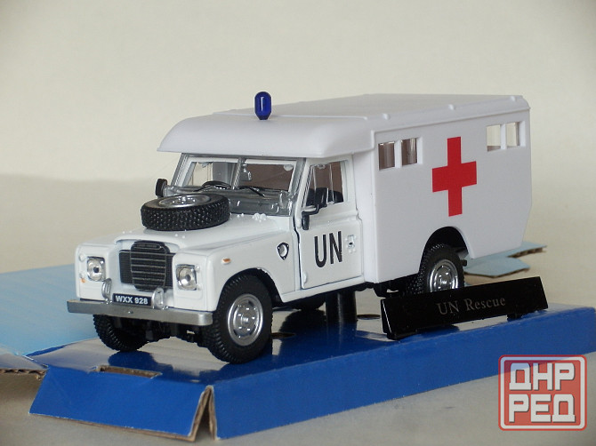 Land Rover Series 3 109 UN Rescue - CARARAMA - 1/43 Донецк - изображение 1