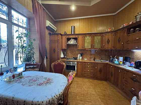 Дом 350 м² с бассейном и сауной, ул. Фрунзе Донецк