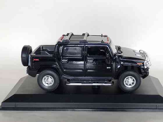 Hummer H2 SUT- NOREV - 1/43 Донецк