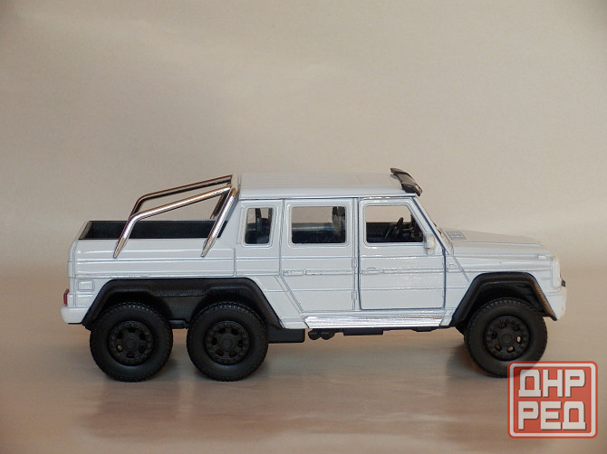 Mercedes Benz G63 AMG 6x6 - Welly- 1/43 Донецк - изображение 5