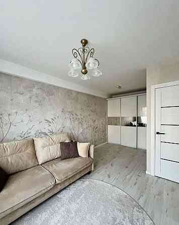 Сдаю однокомнатную квартиру 33.0 м² этаж 2/5 город Донецк, Ворошиловский район, проспект Ильича, Бру Донецк