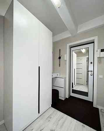 Сдаю однокомнатную квартиру 33.0 м² этаж 2/5 город Донецк, Ворошиловский район, проспект Ильича, Бру Донецк