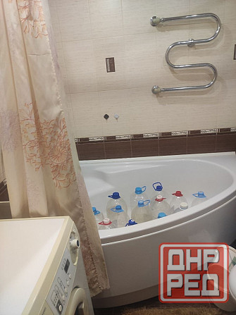 Сдам 1ком Текстильщик с ремонтом ул Ревякина,вода холодная и горячая с колонкой,все есть Донецк - изображение 6