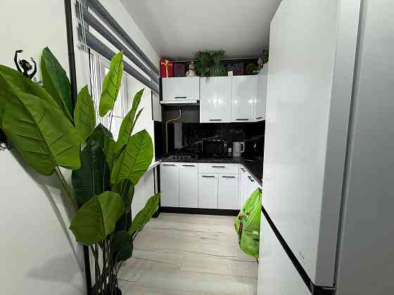 Продается 3-комнатная квартира в Ленинском районе Донецка! Донецк