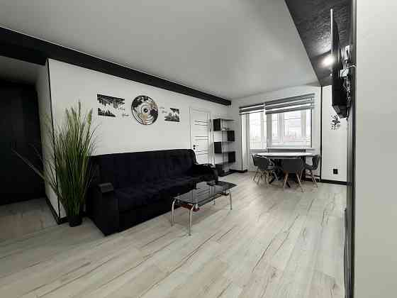 Продается 3-комнатная квартира в Ленинском районе Донецка! Донецк