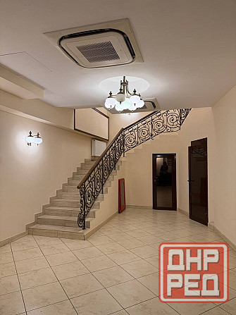 Сдается в аренду офисное помещение площадью 600 кв.м. в Киевском районе Донецка по улице Артёма Донецк - изображение 2