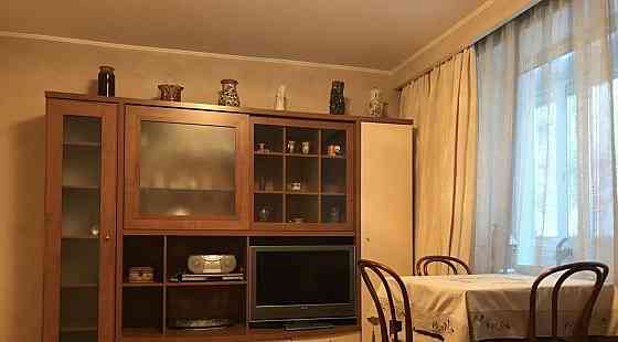 Сдам просторную двухкомнатную квартиру 50кв.м в Пролетарском районе Донецка Донецк