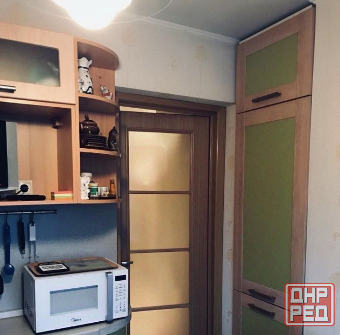 Сдам просторную двухкомнатную квартиру 50кв.м в Пролетарском районе Донецка Донецк - изображение 2