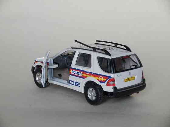 Mercedes-Benz M-Class на детали или реставрацию - CARARAMA - 1/43 (без упаковки) Донецк