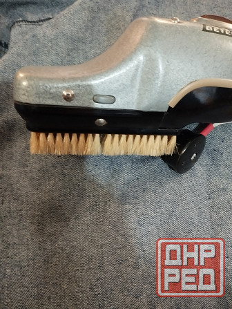 Эл. щетка--пылесос ручная в отличном состоянии. Донецк - изображение 2