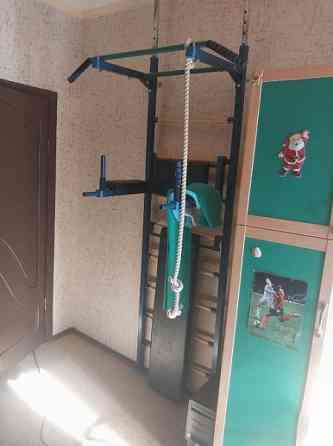 Продаю 3-х комнатную квартиру в Ленинском районе, оцкб Донецк