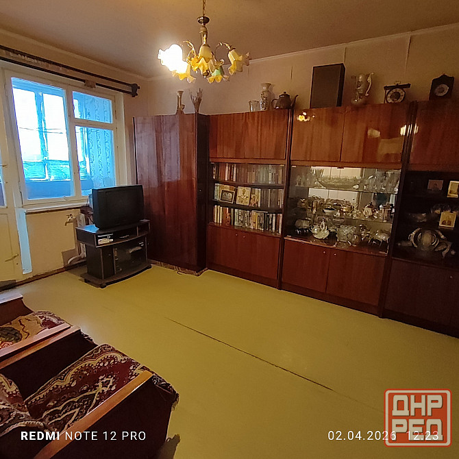 Продам 2- х комнатную квартиру, мирный Донецк - изображение 1