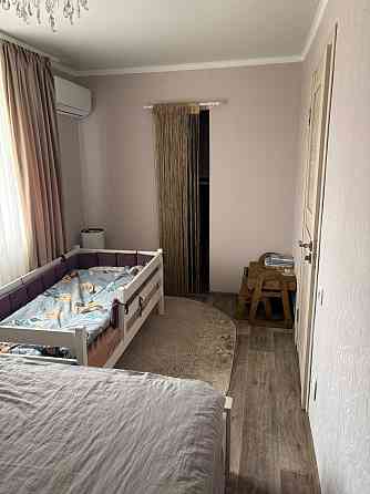 Продам двухкомнатную квартиру в Ленинском районе Донецк