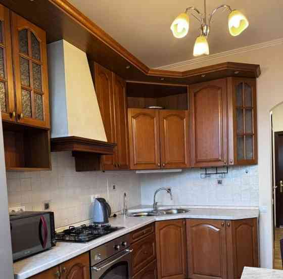 Сдаю трехкомнатную квартиру 74.0 м² этаж 2 в Ленинском районе, ориентир Боссе Донецк