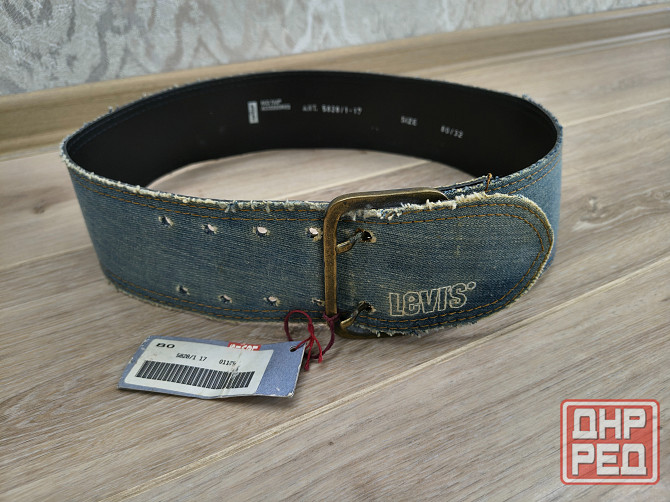 Ремень джинсовый LEVIS. Новый Донецк - изображение 1