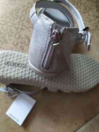 Женские сандалии Geox. Донецк