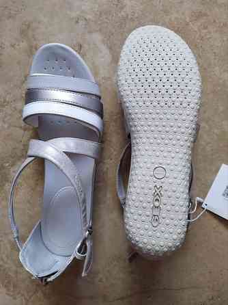 Женские сандалии Geox. Донецк