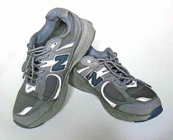 Кроссовки New Balance серые Донецк