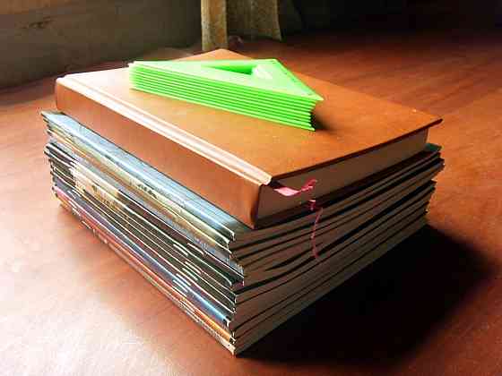 Тетради, уголки, ежедневник Донецк