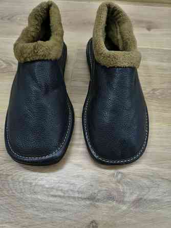 Тапки кожаные ISASA. Новые Донецк