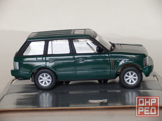 Land Rover Range Rover (2003) (Отсутствует одно стекло в задней оптике) - SCHUCO - 1/43 Донецк - изображение 5