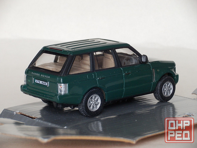 Land Rover Range Rover (2003) (Отсутствует одно стекло в задней оптике) - SCHUCO - 1/43 Донецк - изображение 4