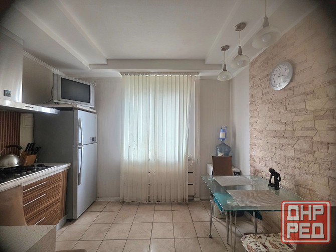 1к квартира Текстильщик Высоцкого Донецк - изображение 1