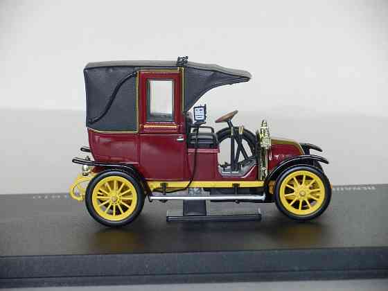 Renault Type AG-1 Taxi de la Marne 1910- UNIVERSAL HOBBIES - 1/43 Донецк