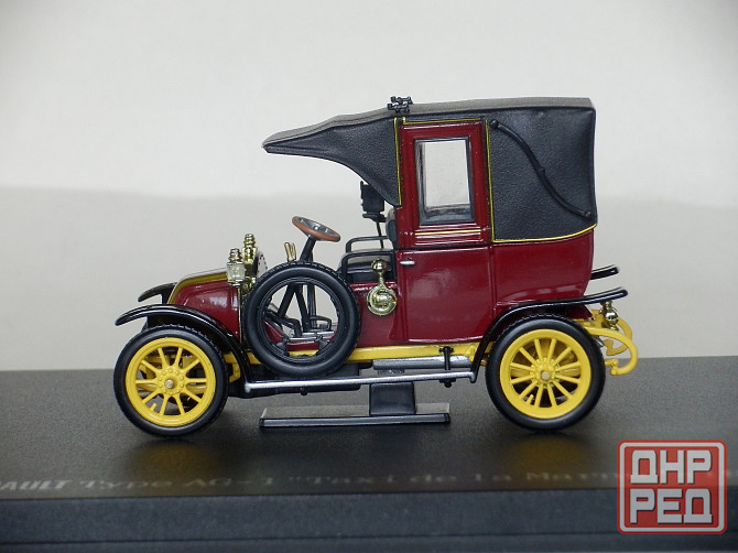 Renault Type AG-1 Taxi de la Marne 1910- UNIVERSAL HOBBIES - 1/43 Донецк - изображение 2