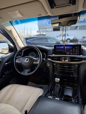 Продам Lexus lx450d Донецк
