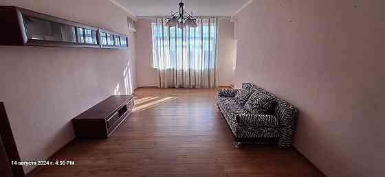 Продам 2-х комнатную 92м2 новострой Королевская башня Донецк