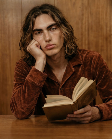 Генерация контента для магазинов одежды |брендов|дизайнеров Сочи