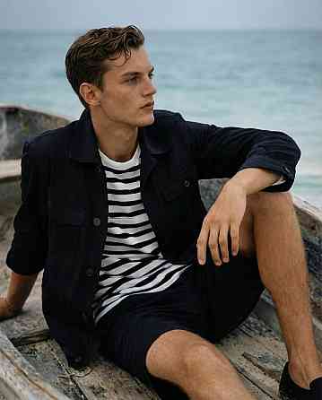 Генерация контента для магазинов одежды |брендов|дизайнеров Сочи