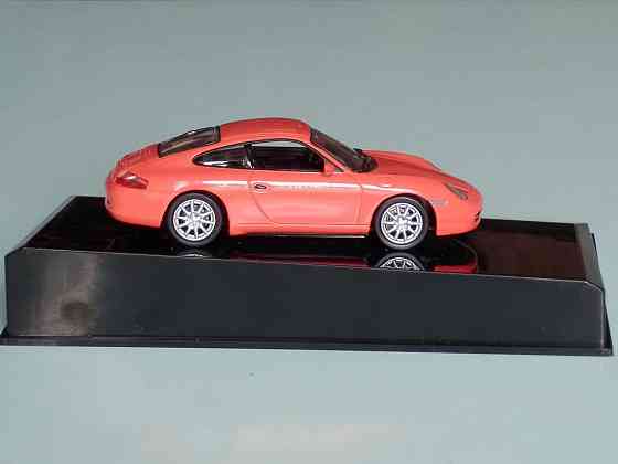 Porsche 911 Carrera 4 Coupe 2001 red - KDW - 1/43 Донецк