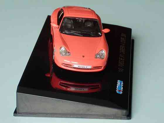 Porsche 911 Carrera 4 Coupe 2001 red - KDW - 1/43 Донецк