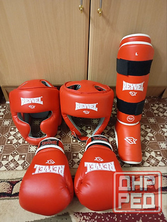 Шлем перчатки Донецк - изображение 1