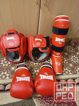 Шлем перчатки Донецк - изображение 2